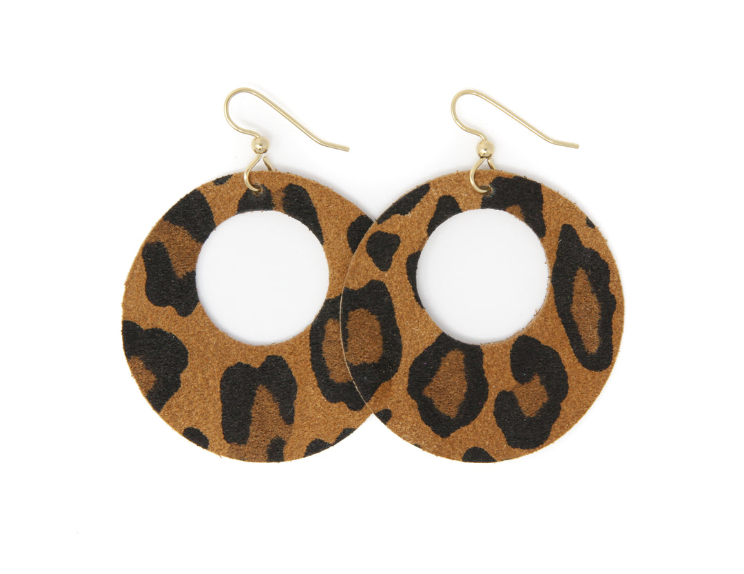 Leo Hoop de Hoop Leather Earrings
